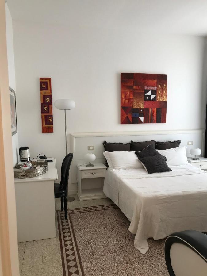 Double or Twin Room Balcony Sea View