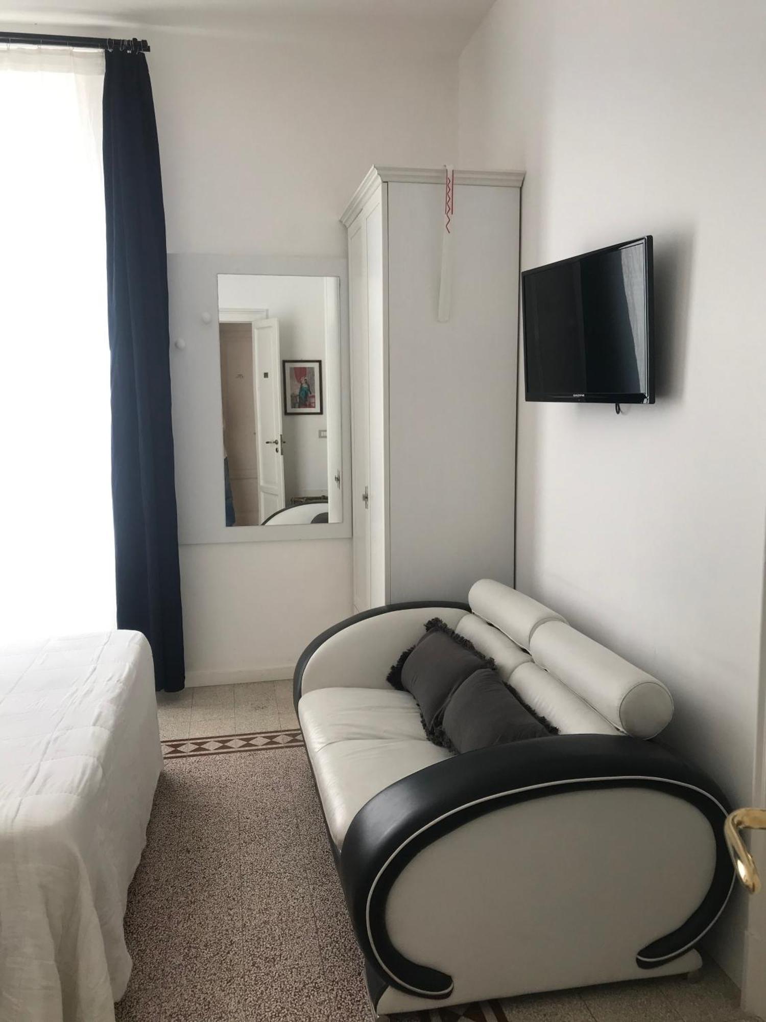 Double or Twin Room Balcony Sea View